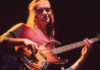 Jaco_Pastorius_with_bass_19801-100x70 Home